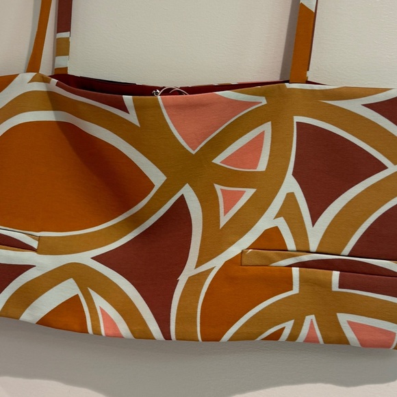 Alexis - Picture 9 of 15